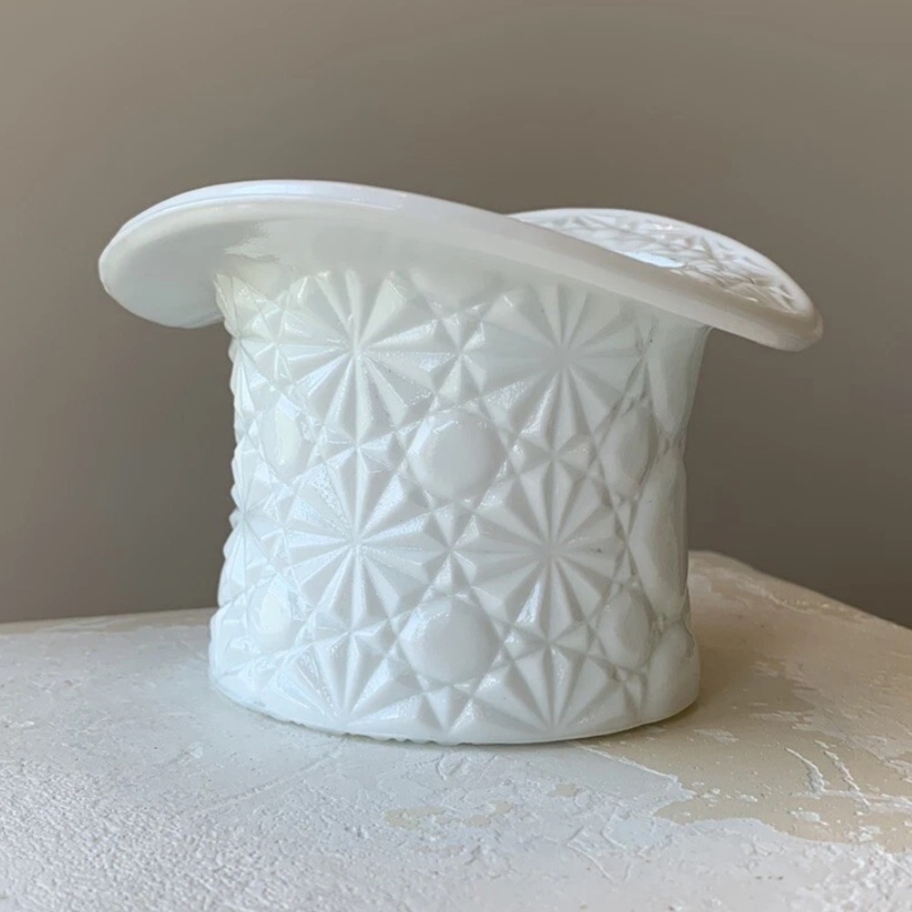 Vintage Fenton White Milk Glass Daisy Button Top Hat Candy Dish 1960s